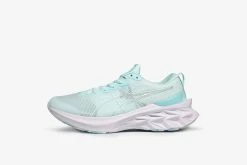 Asics Womens Novablast 2 LE