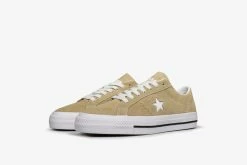 Converse One Star Pro "Suede"