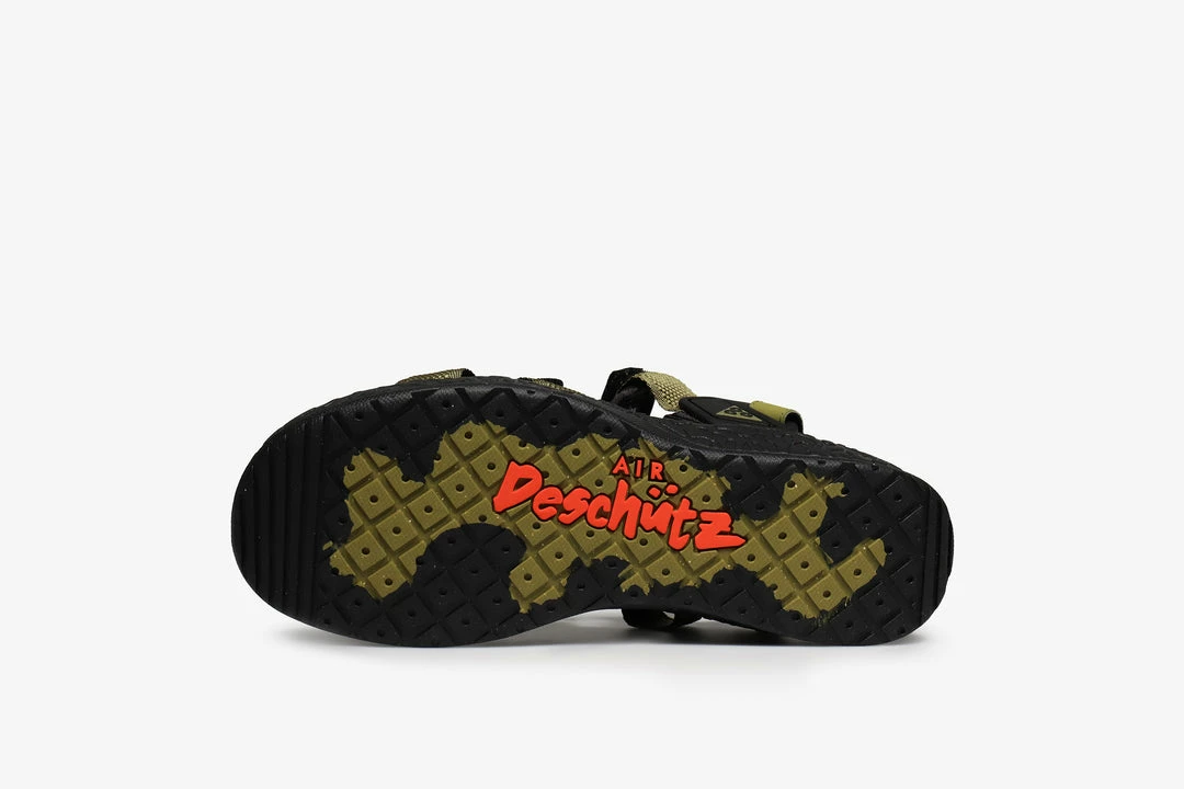 New β€οΈ Nike ACG Air Deschutz+ π 8 Nike ACG Air Deschutz+