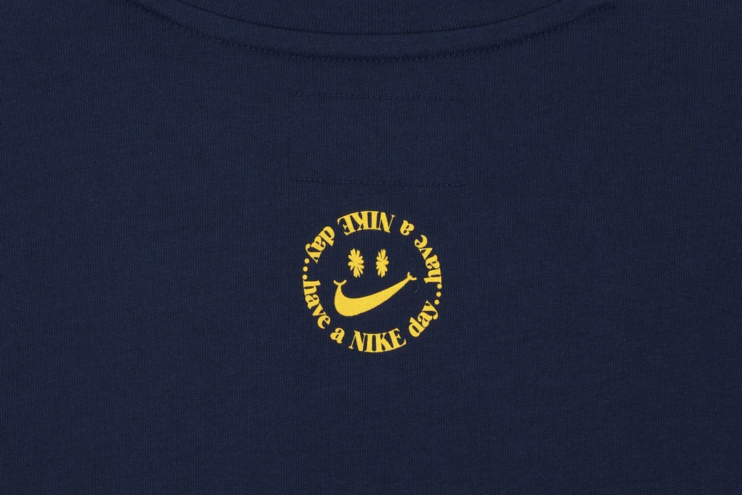 Buy ๐ Tees Nike NRG Have A Nice Day Tee SS โ 5 Tees Nike NRG Have A Nice Day Tee SS