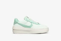 Brand new π₯ Nike π© Womens Air Force 1 PLT.AF.ORM π₯ 11 Nike Womens Air Force 1 PLT.AF.ORM