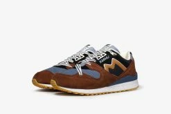 Karhu Synchron Classic "Trees Of Finland" Footwear