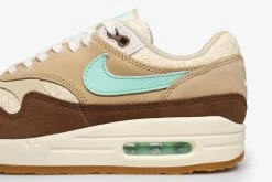 Footwear Nike Air Max 1 Premium 2