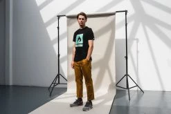 Hanon Crayon Shade Box Logo Tee