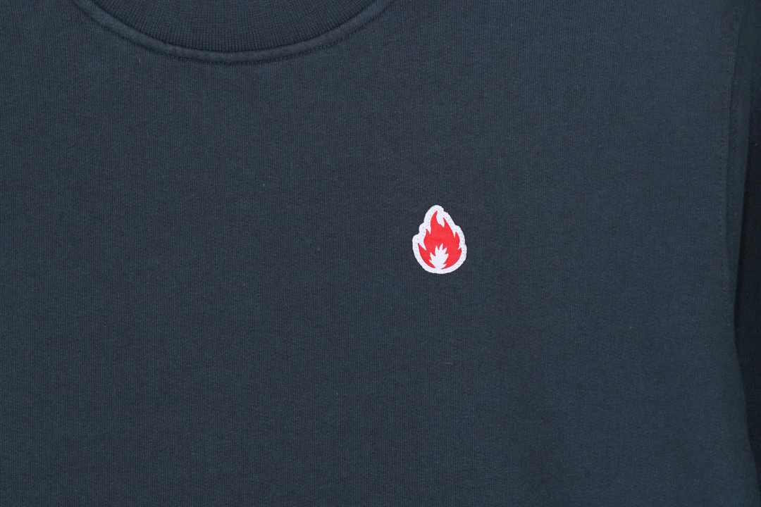 New 🎁 Hanon Flame Badge Crewneck Sweatshirt "Petrol Navy" 🎉 5 Hanon Flame Badge Crewneck Sweatshirt "Petrol Navy"