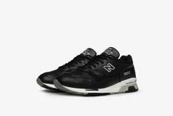 New Balance M1500BK