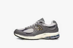New Balance M2002RHP Footwear