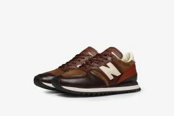 Footwear New Balance M730GBI