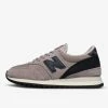 New Balance M730GGN