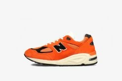 New Balance M990AI2