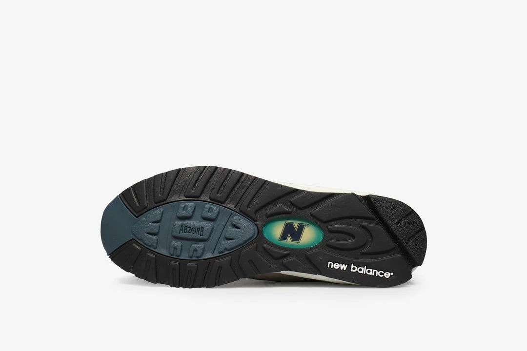 Cheapest π Footwear New Balance M990GY2 π 8 Footwear New Balance M990GY2