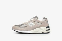 Footwear New Balance M990GY2