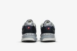 New Balance M990NB3