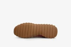 New Balance URC30RD Footwear